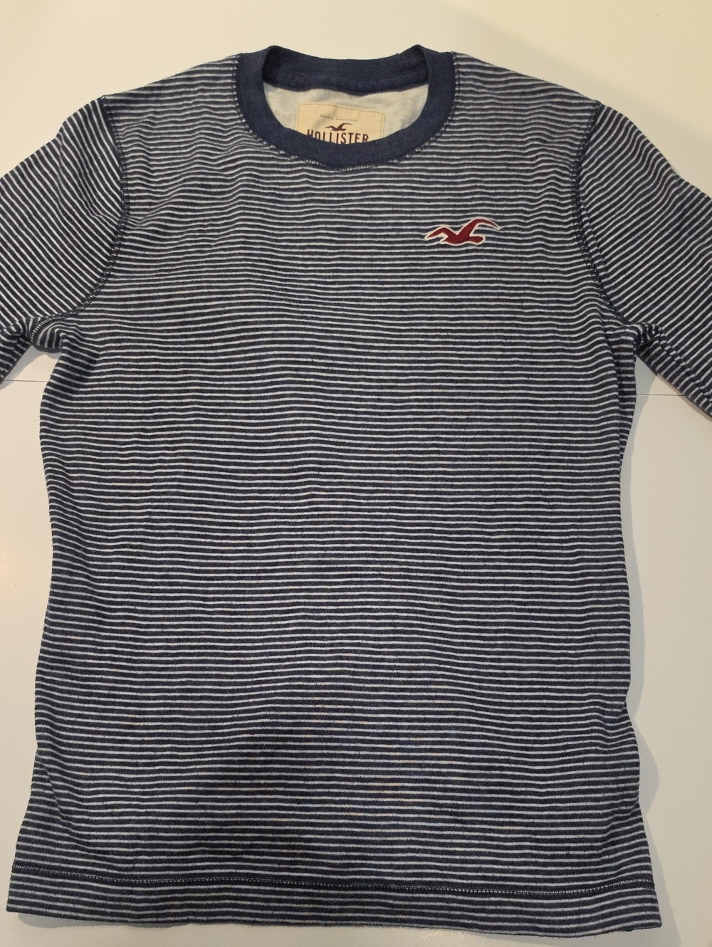 Hollister Men's Striped Long Sleeve Pullover Shirt